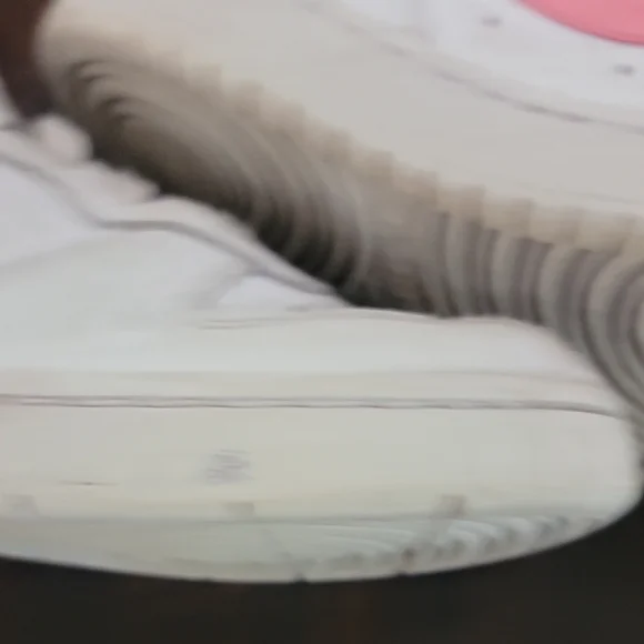 Nike Pink and White Classic Sneakers 5.5Y - Picture 13 of 14